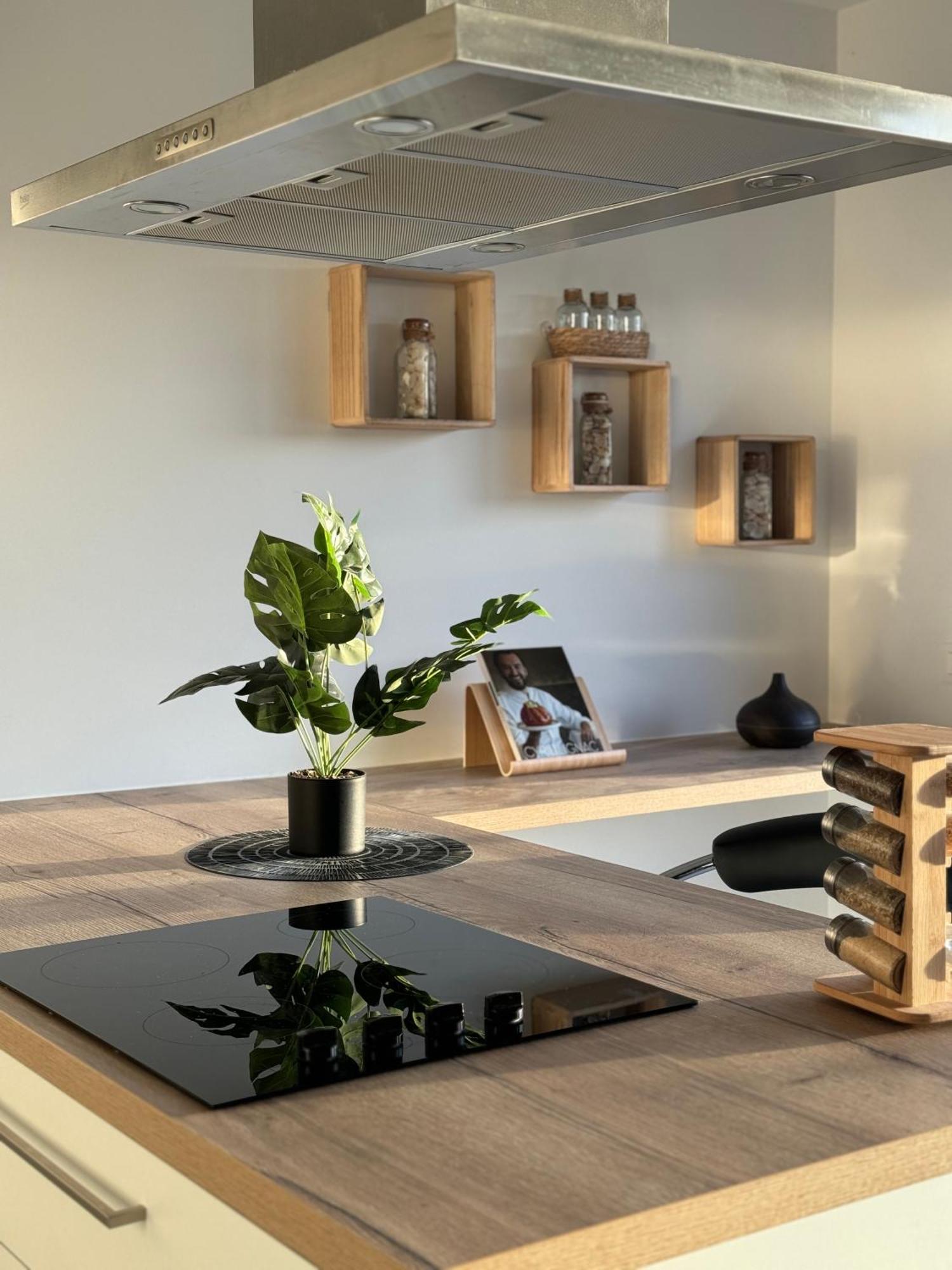 Liege Luxe & Jacuzzi Sous Les Etoiles Apartment Saint-Nicolas  Exterior foto