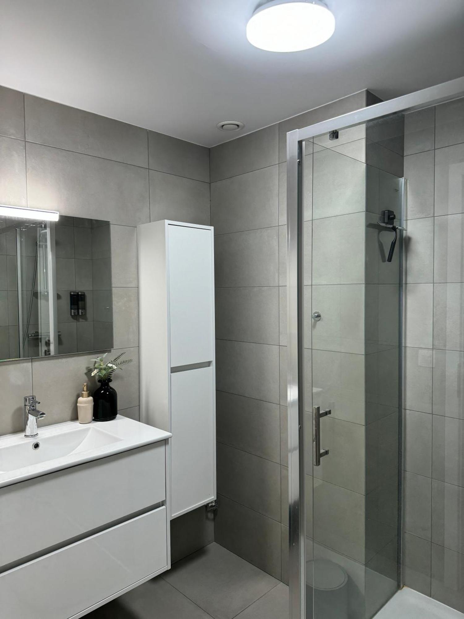 Liege Luxe & Jacuzzi Sous Les Etoiles Apartment Saint-Nicolas  Exterior foto